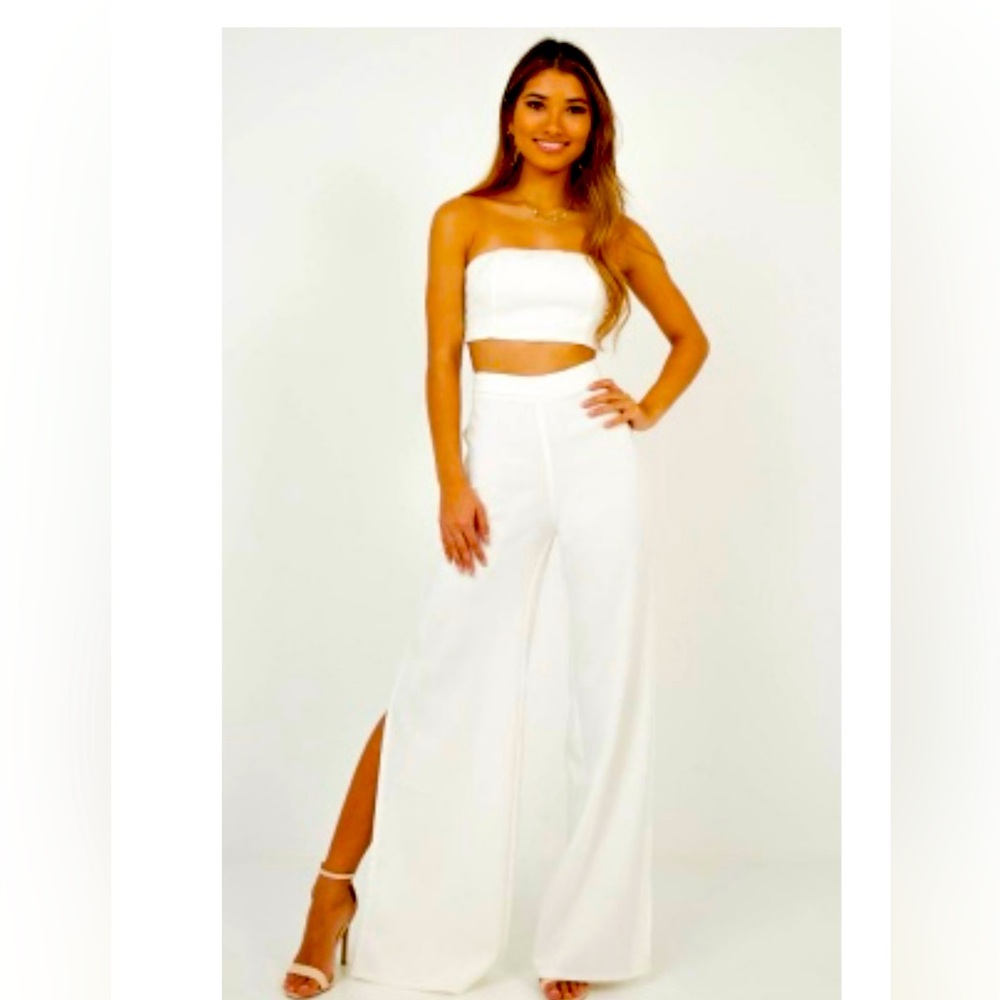 White trouses set